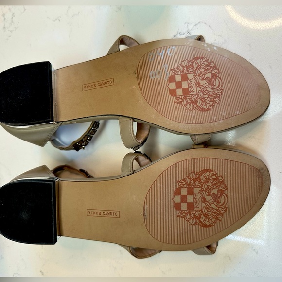 Vince camuto sandals - Picture 4 of 4